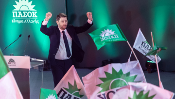 Εκλογές 2023: Με αισιοδοξία για ένα ισχυρό διψήφιο ποσοστό έκλεισε την προεκλογική μάχη ο Ανδρουλάκης