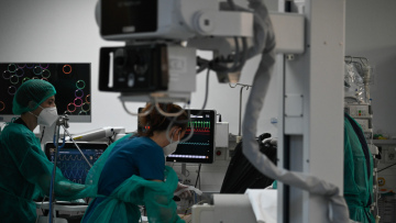 Ηράκλειο: Ξανά σε καταστολή η 17χρονη μαθήτρια που υπέστη αλλεργικό σοκ και ανακοπή