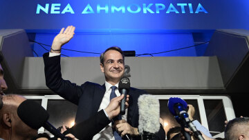 Εκλογές 2023: «Ισχυρή κυβέρνηση τετραετίας» ο στόχος Μητσοτάκη μετά τον θρίαμβο της ΝΔ