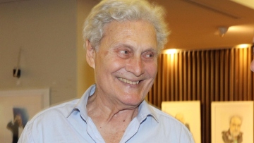 Αλμπέρτο Εσκενάζυ: «Ξεκίνησα ως κομπάρσος, η εβραϊκή καταγωγή μου δημιούργησε προκαταλήψεις»