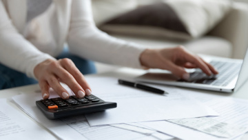 Φορολογικές δηλώσεις 2024 - Ανοίγει η υποβολή τους τέλος Μαρτίου