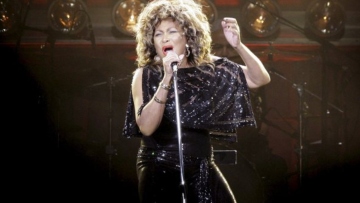 Τίνα Τέρνερ: Ο γιος της συνελήφθη για ναρκωτικά - Προσπάθησε να τα καταπιεί πριν του τα κατασχέσουν