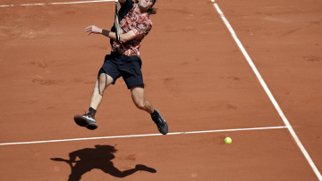 Roland Garros, Βέσελι - Τσιτσιπάς 1-3: Δυσκολεύτηκε, αλλά έβγαλε αντίδραση και προκρίθηκε