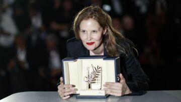 Φεστιβάλ των Καννών: H νικήτρια του «Χρυσού Φοίνικα» την... είπε στον Μακρόν για το συνταξιοδοτικό (βίντεο)