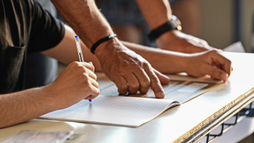 Επίθεση χάκερ στην Τράπεζα Θεμάτων - Δεν έπεσε η πλατφόρμα, τι θα γίνει με τους μαθητές που δεν έδωσαν εξετάσεις