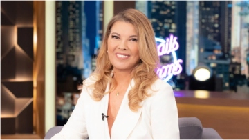 Σοφία Αλιμπέρτη: Φωτογράφισε τον Γιάννη Πάριο με τον γιο τους