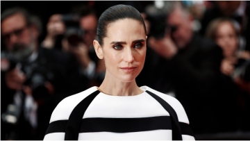 Τζένιφερ Κόνελι: Η σπάνια φωτογραφία με τη 12χρονη κόρη της