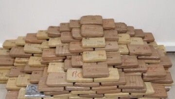 Θεσσαλονίκη: 160 κιλά κοκαΐνης από το ίδιο καρτέλ του Ισημερινού κατασχέθηκαν στο λιμάνι