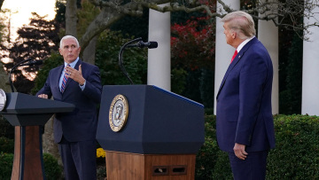 Εκλογές στις ΗΠΑ: Ο Μάικ Πενς υποψήφιος πρόεδρος το 2024 απέναντι στον Ντόναλντ Τραμπ