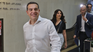 Εκλογές 2023: Τσίπρας και «νέα γενιά» του ΣΥΡΙΖΑ παρουσιάζουν την προγραμματική πρόταση του κόμματος