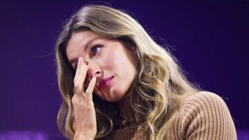 Ζιζέλ Μπούντχεν: Ξέσπασε σε κλάματα κατά τη διάρκεια διάλεξης στη Βραζιλία