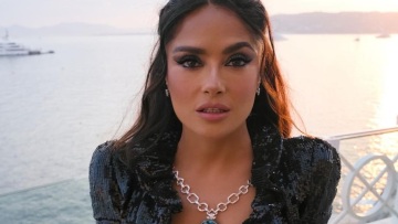 Σάλμα Χάγιεκ και Τζένιφερ Άνιστον: Δείχνουν τα λευκά μαλλιά τους και «τρελαίνουν» το Instagram