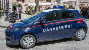 Τραγωδία στην Ιταλία: Νεκρό κοριτσάκι ενός έτους - Το ξέχασε ο πατέρας στο αυτοκίνητο, το βρήκε η μάνα!