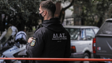 Λασίθι: Σύμπτωση οι απαγχονισμοί των δύο 35χρονων αστυνομικών; - Η εξομολόγηση, το σημείωμα και το μπουκάλι με τη βότκα