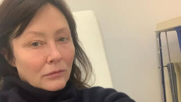 Ο καρκίνος της Σάνεν Ντόχερτι έκανε μετάσταση στον εγκέφαλο και ανέβασε βίντεο από την ακτινοθεραπεία