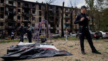 Πόλεμος στην Ουκρανία: Στρωμένος με πτώματα Ρώσων στρατιωτών ο δρόμος προς το Σταρόζεβε - Σκληρές εικόνες