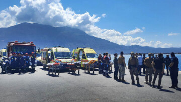 Ναυάγιο στην Πύλο: Τρία άτομα ανακρίνονται στο Λιμεναρχείο Καλαμάτας