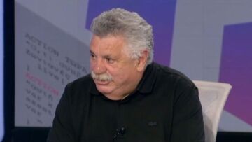 Λευτέρης Λαζάρου: «Εργαζόμενους ακόμα ψάχνω και το λέω ανοιχτά»