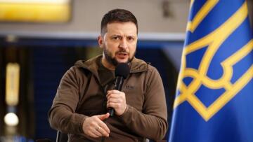 Πόλεμος στην Ουκρανία - Ζελένσκι: Η Ρωσία πρέπει να προετοιμάσει τους πολίτες της πως θα χάσει εδάφη