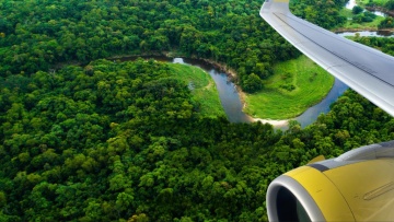 Ο Καναδάς επενδύει πάνω από 240 εκατ. ευρώ στην πράσινη αεροπορία