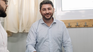 Δεκαπενταύγουστος - Ανδρουλάκης: Η Κοίμηση της Θεοτόκου μάς γεμίζει ελπίδα και δύναμη