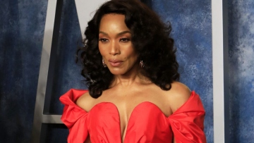 Άντζελα Μπάσετ: Θα παραλάβει τιμητικό βραβείο Όσκαρ