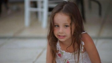 Ξυπνούν μνήμες από τον θάνατο της μικρής Μελίνας – Ξανά στο εδώλιο η αναισθησιολόγος