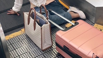 Ταϊλάνδη: Ακρωτηρίασαν το πόδι επιβάτισσας για να την απεγκλωβίσουν από κυλιόμενο διάδρομο αεροδρομίου