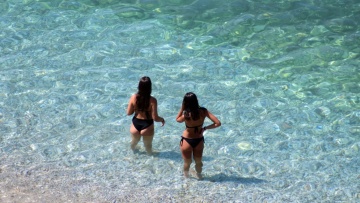 Καιρός: Καλοκαιρινό Σαββατοκύριακο με 37άρια - Πού θα επιμείνει η αστάθεια