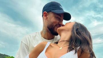  Επίθεση στον Νεϊμάρ από την «κουνιάδα» του: «Κάνει πλάκα με την απιστία αντί να νιώθει ντροπή»