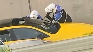 Γαλλία: «Είναι τρελός, πυροβόλησε» φέρονται να ήταν τα τελευταία λόγια του 17χρονου