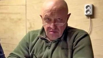 Πριγκόζιν: Το Παρίσι κάνει λόγο για «εύλογες αμφιβολίες» αναφορικά με «τις συνθήκες» της  συντριβής του αεροσκάφους