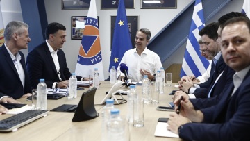  Κυριάκος Μητσοτάκης: Στο υπουργείο Κλιματικής Αλλαγής και Πολιτικής Προστασίας - Δείτε φωτογραφίες