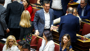 Βουλή: Παρών στην ομιλία Φάμελλου ο Τσίπρας 