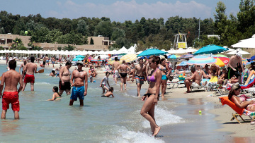 Καιρός: Έκτακτο δελτίο της ΕΜΥ τη Δευτέρα για τον καύσωνα - Πού θα δείξει 43άρια το θερμόμετρο