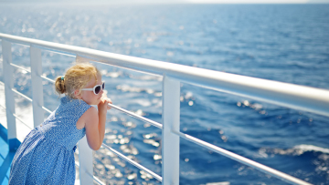 Στα ύψη τα ακτοπλοϊκά εισιτήρια για τις Κυκλάδες - Δείτε παραδείγματα για οικογένεια με δύο παιδιά και ΙΧ