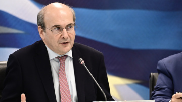 Υπουργείο Οικονομικών: Συμπληρωματικός προϋπολογισμός 700 εκατ. ευρώ για Market Pass, Youth Pass, Υγεία και συντάξεις