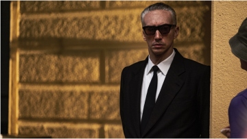 Ferrari: Η νέα ταινία του Μάικλ Μαν θα κάνει πρεμιέρα τα Χριστούγεννα