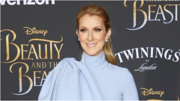 Σελίν Ντιόν: Η αδελφή της ενημερώνει για την κατάσταση της υγείας της - «Όλοι κάνουμε τον σταυρό μας»