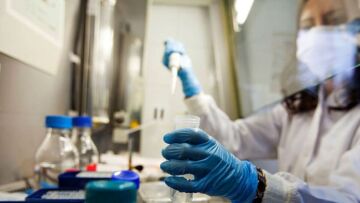 ΟΗΕ: Το AIDS μπορεί να εξαλειφθεί μέχρι το 2030 με επενδύσεις στην πρόληψη και τη θεραπεία