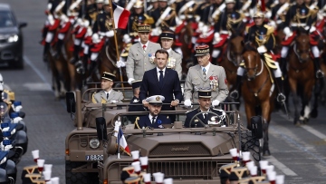 Γαλλία: Δρακόντεια μέτρα για την «Ημέρα της Βαστίλης» - Καλεσμένος του Μακρόν ο Μόντι