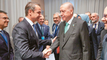 Ελληνοτουρκικά: Eπανέναρξη του διαλόγου και στο βάθος Χάγη