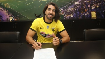 ΑΕΚ: Στα κιτρινόμαυρα ο Πισάρο