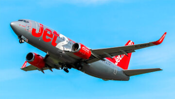 Φωτιά στη Ρόδο - Βρετανία: Επιστρατεύει αεροσκάφη για τον επαναπατρισμό τουριστών