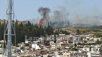 Λαμία: Φωτιά μέσα στην πόλη - Δείτε βίντεο από φλεγόμενη αποθήκη στον Αφανό