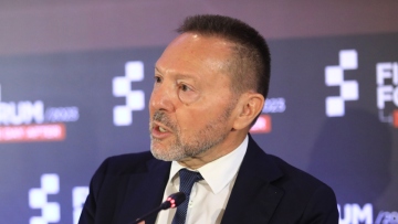 Στουρνάρας: Να επανεξεταστούν όλες οι φοροαπαλλαγές - Η χώρα έχει ανάγκη από έσοδα