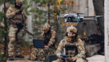 Πόλεμος στην Ουκρανία: «Είδες μαμά; Τελικά τα βιντεοπαιχνίδια ήταν χρήσιμα» λέει νεαρός Ουκρανός στρατιώτης, χειριστής drone