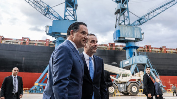 Γεωργιάδης: Η παραγγελία εν μέσω καύσωνα και το πρόστιμο - «Έχει τελειώσει ο χοιρινός γύρος, θέλετε να βάλουμε κοτόπουλο;»