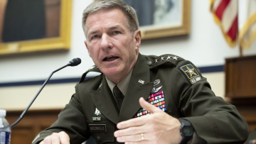 ΗΠΑ: Χωρίς αρχηγό ο Στρατός Ξηράς λόγω της διαμαρτυρίας Ρεπουμπλικάνου για τις αμβλώσεις