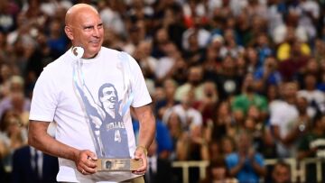 Γκάλης: «Δεν υπάρχει μεγαλύτερη τιμή από το να σε βραβεύει η αθλητική σου οικογένεια»